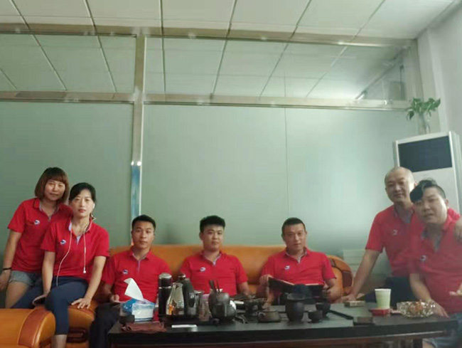 榮創運輸車隊展示(四) 榮創運輸車隊展示(四)